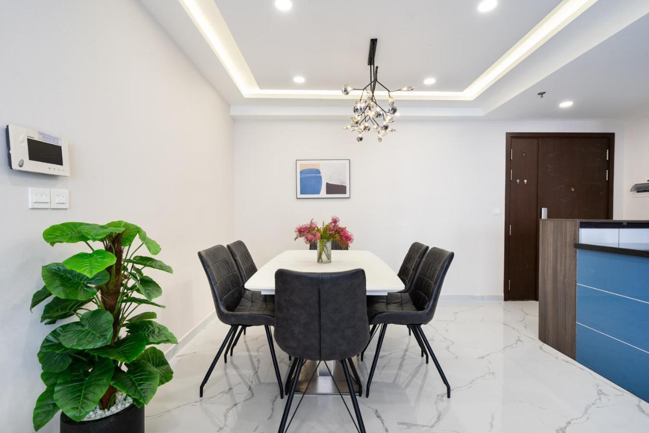 Homet Saigon Rivergate - Free Pool & Gym & Pickup Services Ho Şi Min Dış mekan fotoğraf